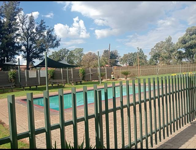 2 BEDROOM FLAT FOR SALE IN COMET